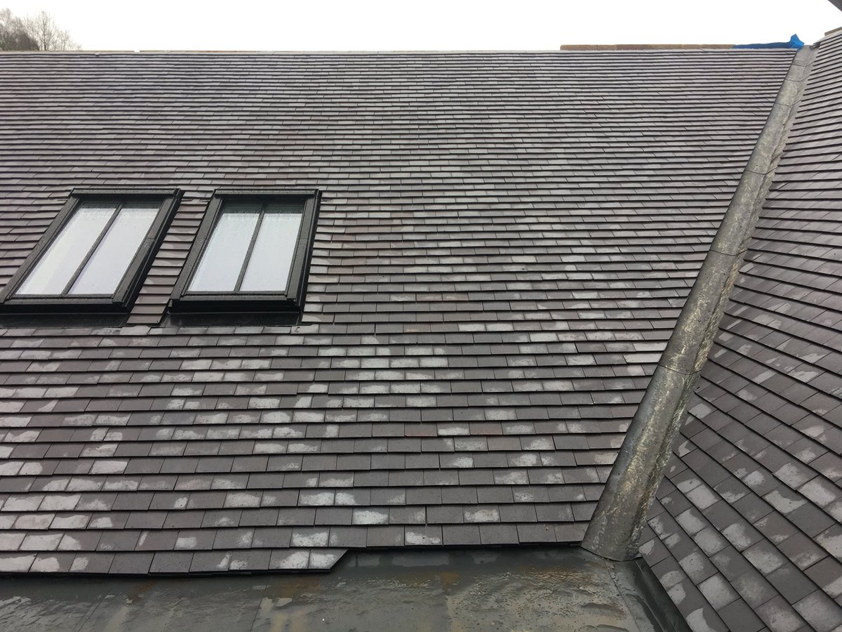 JMRoofs01's tweet photo. Looking good now the snow had gone https://t.co/iAogw5310x