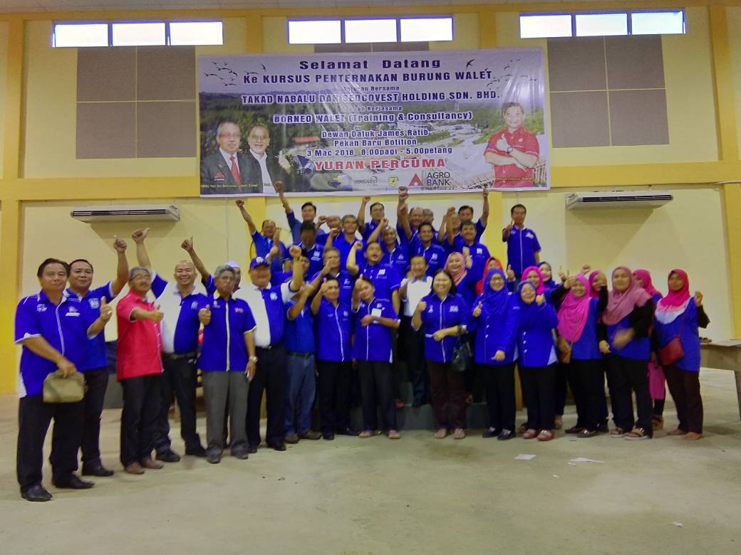 JimiJosy's tweet photo. Gambar kemenangan kenangan bersama AJK daerah Beluran di dewan djr pekan botition https://t.co/G1GCJUgTL6