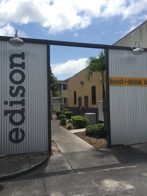 UniSeminars's tweet photo. Excited to be dining @edisonfooddrink with University Chefs &amp; Foodservice Managers on Monday 9th April on @UniSeminars &amp; @WelbiltUK Study Tour 2018 #Tampa #Miami #develop #connect #uhswelbilttour2018 https://t.co/W7DjnB4oCW