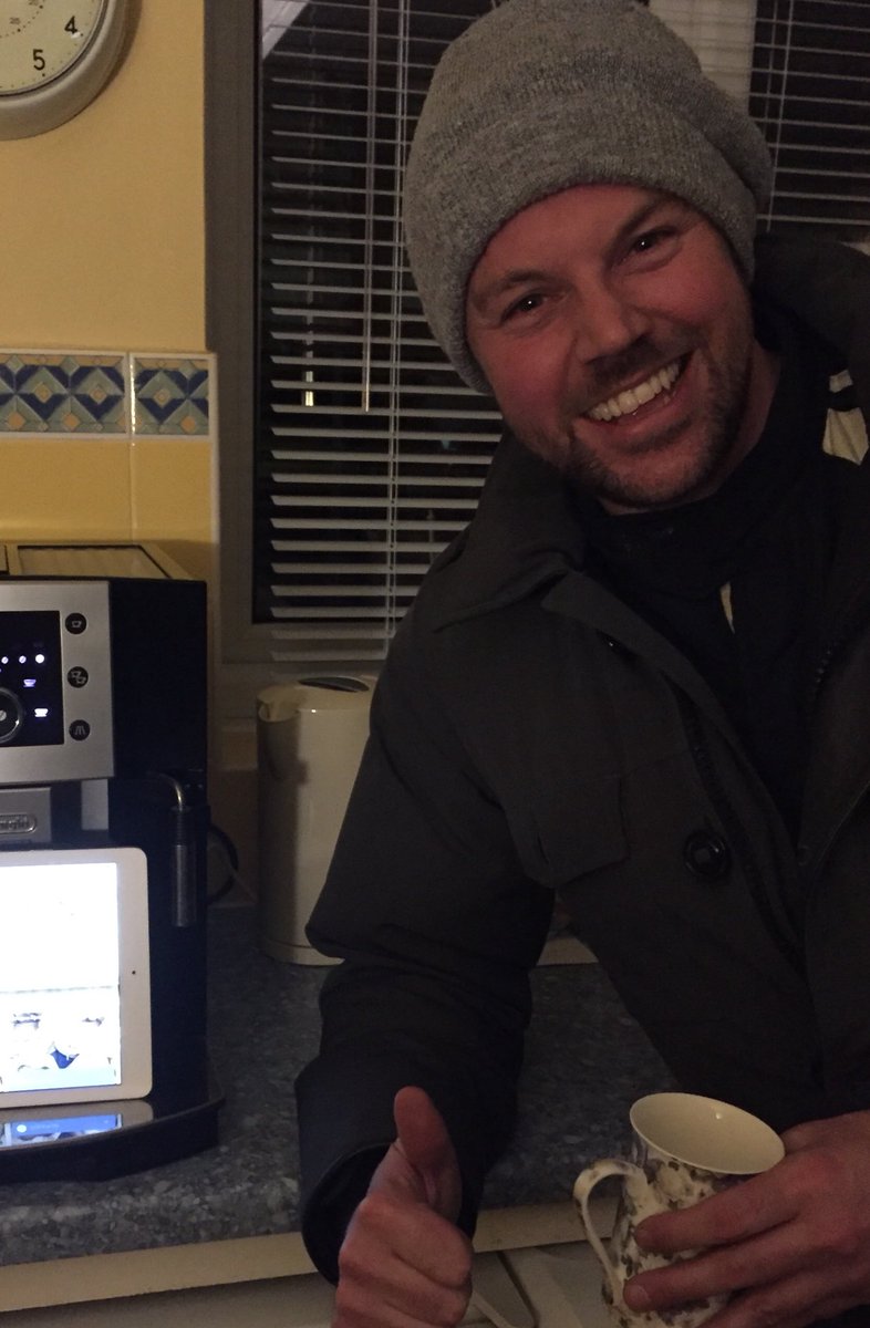 motorsportdude's tweet photo. So suspense over ! Only the legend that is @PaulONeill29 @giveitsomebeanz @@Rocklandgirl @KEZZASSTUF #kickstartcoffee @DunlopBTCC @itvmotorsport #topbloke #freecoffeefromnowon - call in anytime for ☕️ https://t.co/yfh2V3yihI