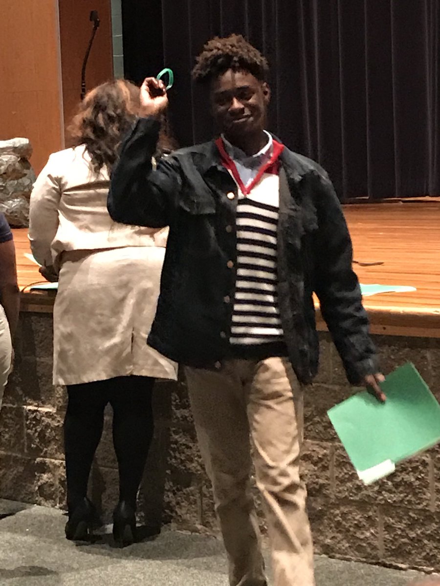 drmysavage's tweet photo. Got Credits Celebration @BhamCitySchools #JacksonOlinHighSchool Honoring Students with All of their Credits from 1st Semester #GearUpForGreatness @GEARUPBham Outstanding Speaker #JudgeKechiaDavis #CityofBirminghamMunicipalCourt https://t.co/Yz6KDRHH5v