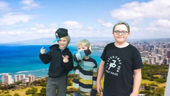 MissKateScott's tweet photo. (1/2) Here in #grade3atHarrison we‘ve been jumping into #greenscreen & #stopmotion projects as part of @gohuskies57 #InnovationProject -today we tested out our new big green screen with a few extra mins in library #HDSBInnovation #TripToHawaii ... https://t.co/nKLA3zJKyq
