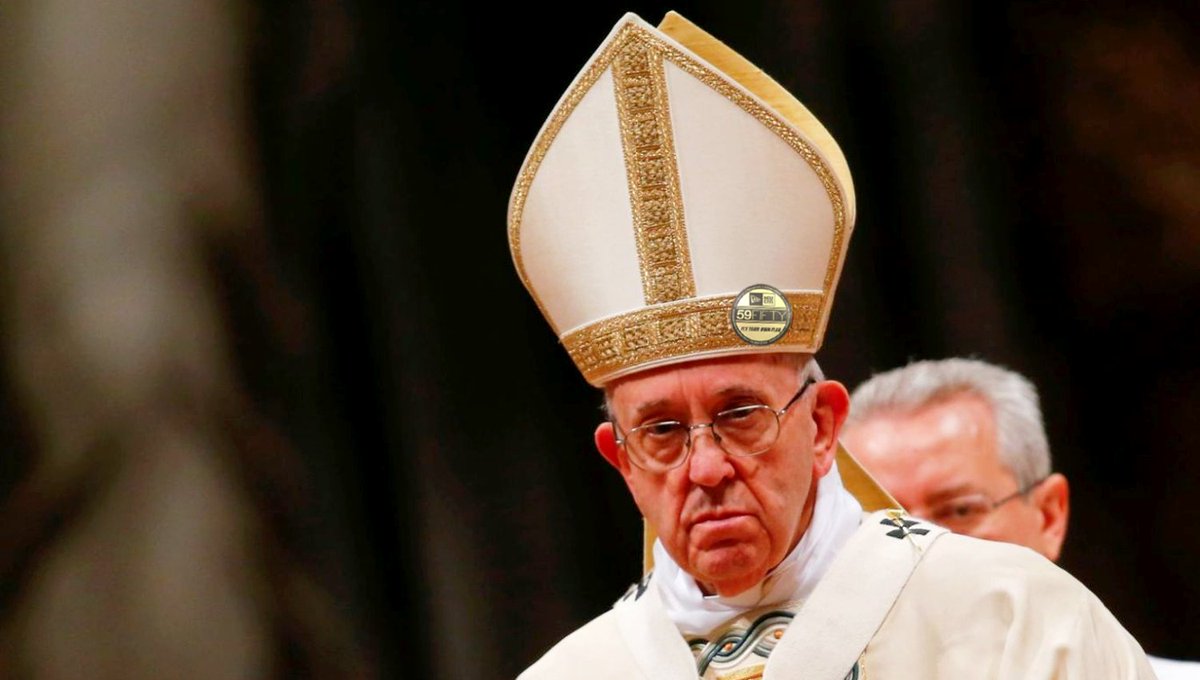 TheBabylonBee's tweet photo. Pope Leaves Factory Sticker On Hat To Garner Street Cred https://t.co/7Xc7SxAfVa https://t.co/bwi9jXJCtQ