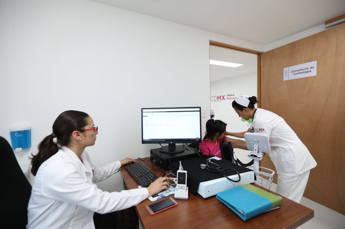 ManceraMiguelMX's tweet photo. Inauguramos la Clínica Especializada en atención al #SíndromeDeDown, se ubica en las instalaciones del Hospital Pediátrico San Juan de Aragón, en la delegación Gustavo A. Madero #mm https://t.co/bmIYk7rXfY