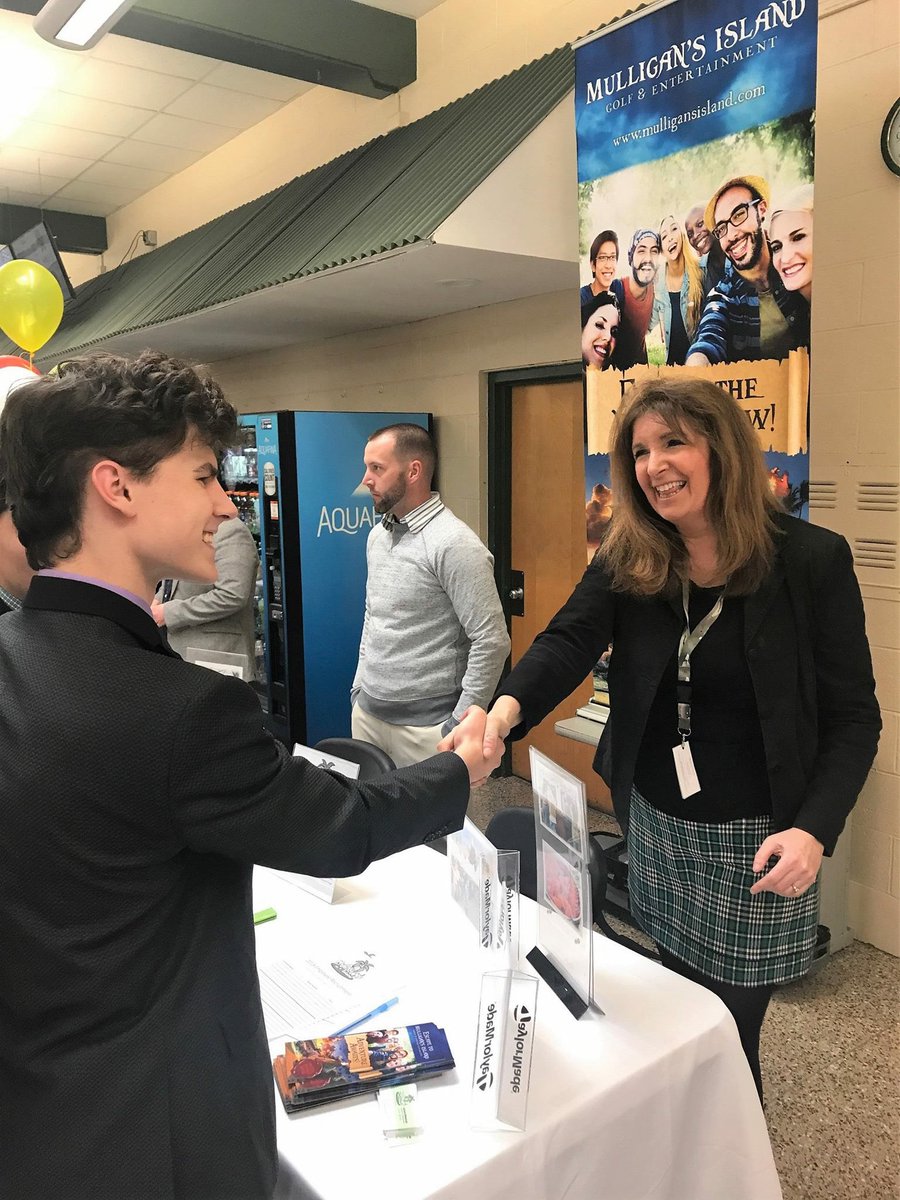 HendrickenHawks's tweet image. Hawks are ready to work! The Hendricken Summer Job Fair, sponsored by @RhodyBeat, is in full swing, and the boys are ready to connect with local employers. 

Many thanks to this year’s participating companies and organizations!
