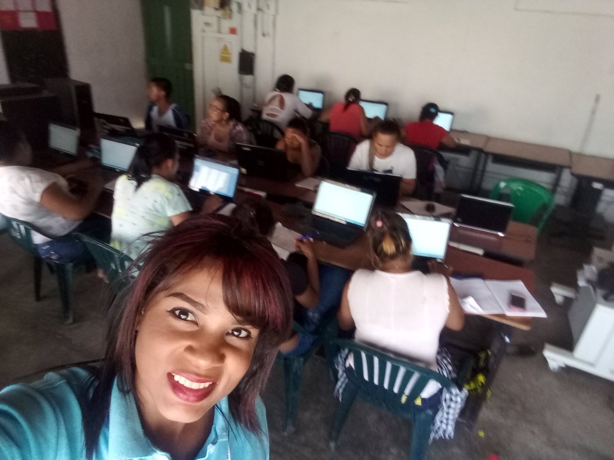 SISTEM3SENACFMA's tweet photo. seguimos en Formacion Complementaria en el corregimiento Puerto Claver https://t.co/Br9nt4s8xZ