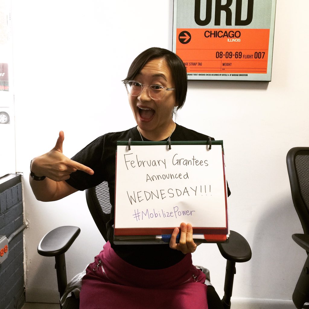 3Wave's tweet photo. Ayyy! It's true! We made 5 grants in the month of February to some badass youth-led organizations & efforts for gender justice across the country. Find out who on Wednesday! Want to be the first to know? Sign up for our monthly newsletter: https://t.co/p0L5WqJTWo #MobilizePower https://t.co/KWGQeZE4Dn