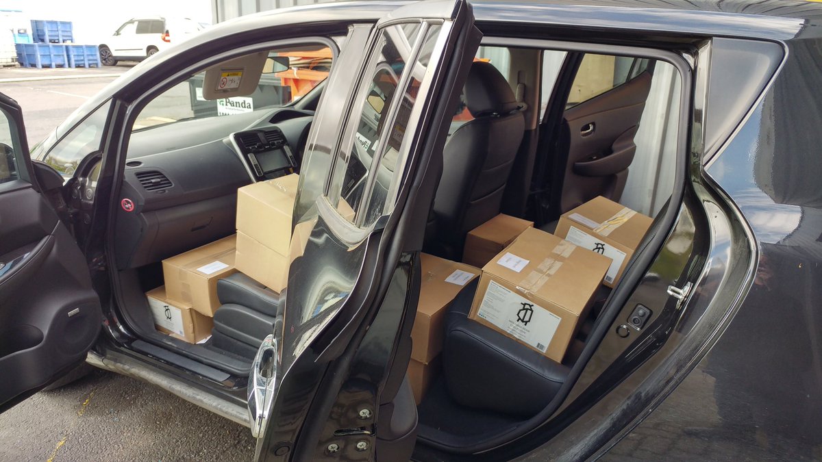 MidBeerColl's tweet photo. Nissan Leaf packed with 22 cases of Brethren Brown today at @HopeBeerDublin heading out for delivery. Didn't break a sweat. @NissanIreland @Irish_C_Canning #evlife https://t.co/shvx7yfbe4