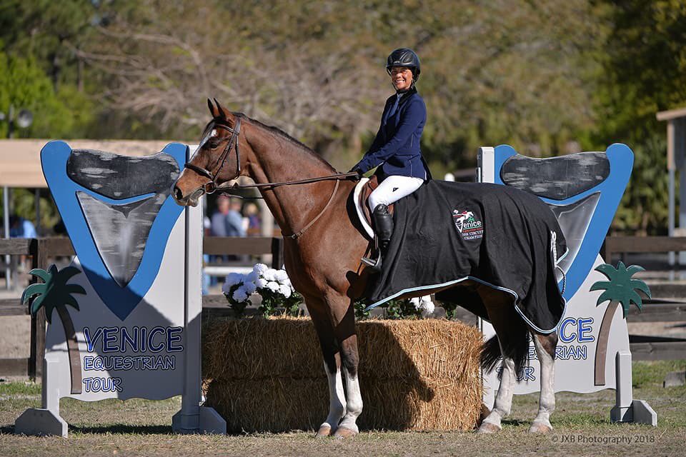 EHI_US's tweet photo. Venice Equestrian Tour 2018 Champions look sharp in our Champion Coolers! #TeamEHI #Pomms #BitButter #EquiCalm #EquiFocus https://t.co/JWOEQPgtTr
