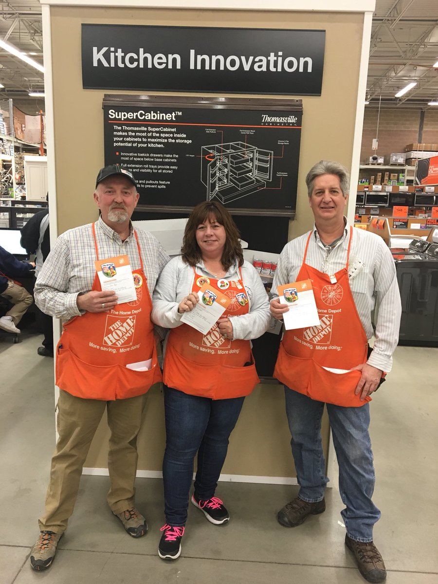 JoshSASM2587's tweet photo. Recognizing Our Specialty Supervisor Team for their Outstanding Teamwork!!! https://t.co/ij21BArH4u