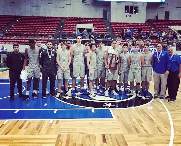 coachDWALLACE24's tweet image. Fell just short of our goal but I’m so proud of this group of young men. We lost to a talented team tonight but we fought to the end. Congrats to @ocphoops . Thank you Cougar Nation for the support this season, you’re the best. We will be back! @FearTheGrowl @canterburyftmy