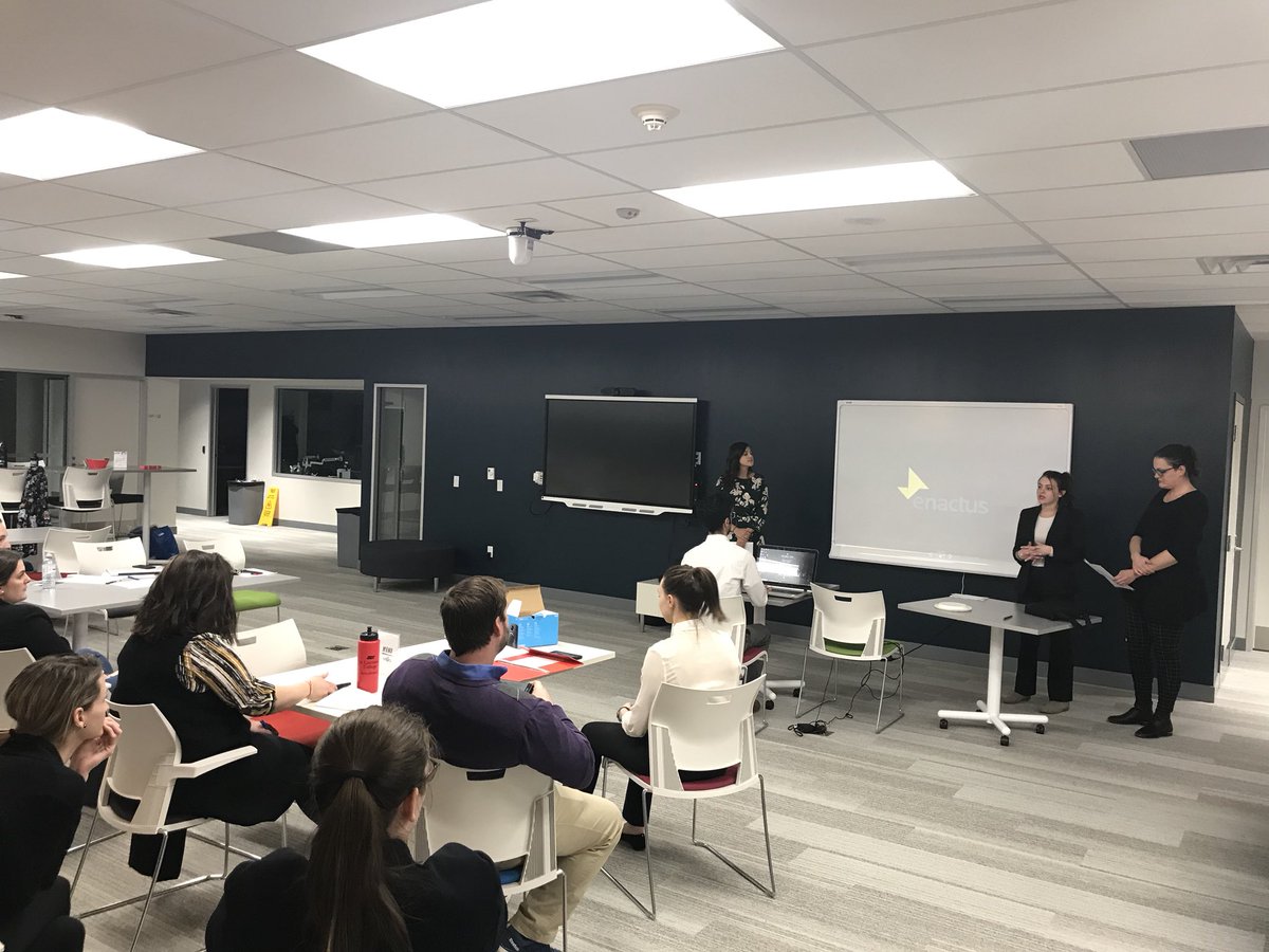 A late night practice in the #SLCInnovationHub with <a href="/EnactusSLC/">Enactus St. Lawrence College</a>; getting ready for the <a href="/Enactus_Canada/">Enactus Canada</a> Regionals!