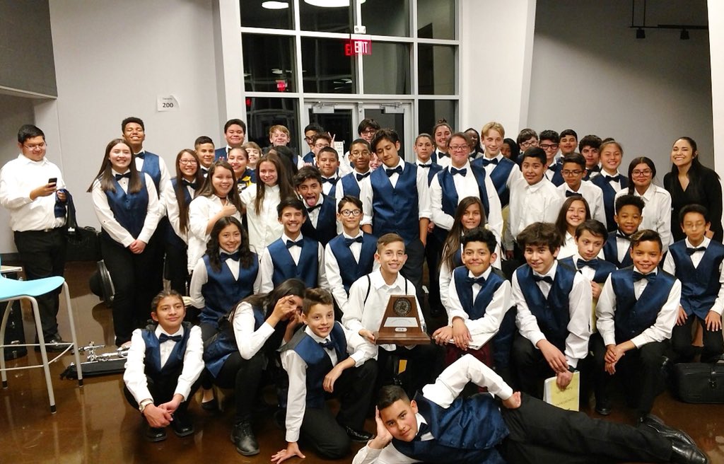 amandahhunt's tweet image. So proud of our Concert Band! UIL Sweepstakes! These kids worked so hard! #GeneralsConquer #SISDFineArts