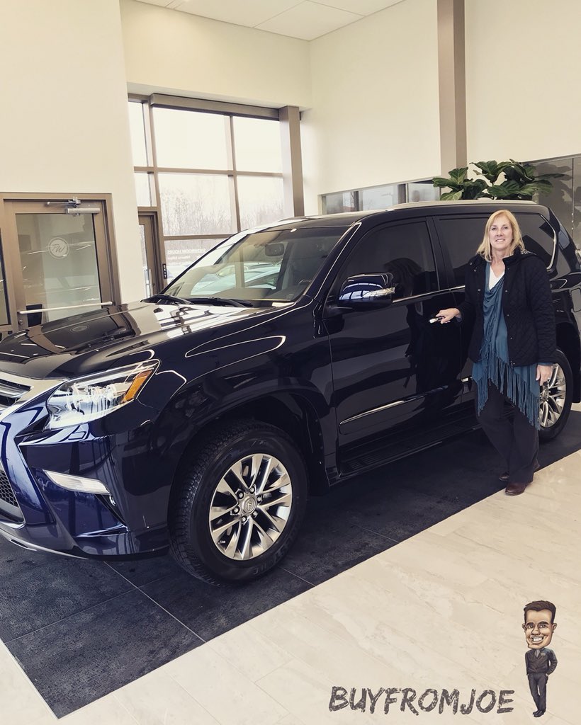 Halted_Up's tweet image. Congrats Kelly! Long time Lexus owner that decided to take advantage of our Command Performance Sales Event and upgrade to a 2018 GX460! Thrilled to have been able to facilitate another ENJOYABLE car buying experience. 

#Lexus #LexusPlus #BuyFromJoe #tomwoodlexus