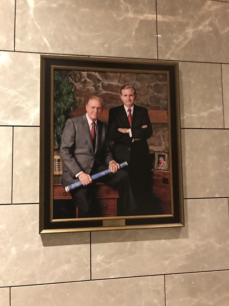 mmcalaska's tweet photo. #LeafsFansTravel #RewardsPoints
Chengdu JW lobby. https://t.co/6vF6aY2N9y