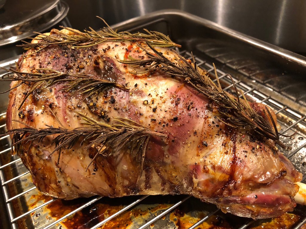 Averyslondon's tweet photo. #Superb Quality #Welsh #Leg of #Lamb from #Bashford’s #Warlingham #Prepped #Cooked and #Enjoyed @Averyslondon https://t.co/ODBUMMDX5i