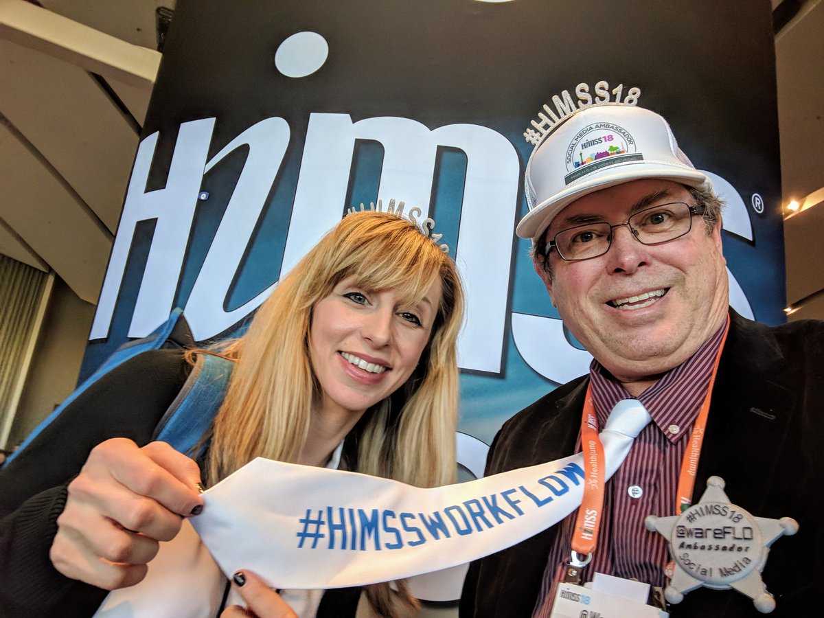 KNBComm's tweet image. Look who I ran into! @wareFLO himself, social media ambassador for #HIMSS18! Thanks so much for the tiara! I love it. #himssworkflow #healthITchicks #hcldr #himssanity