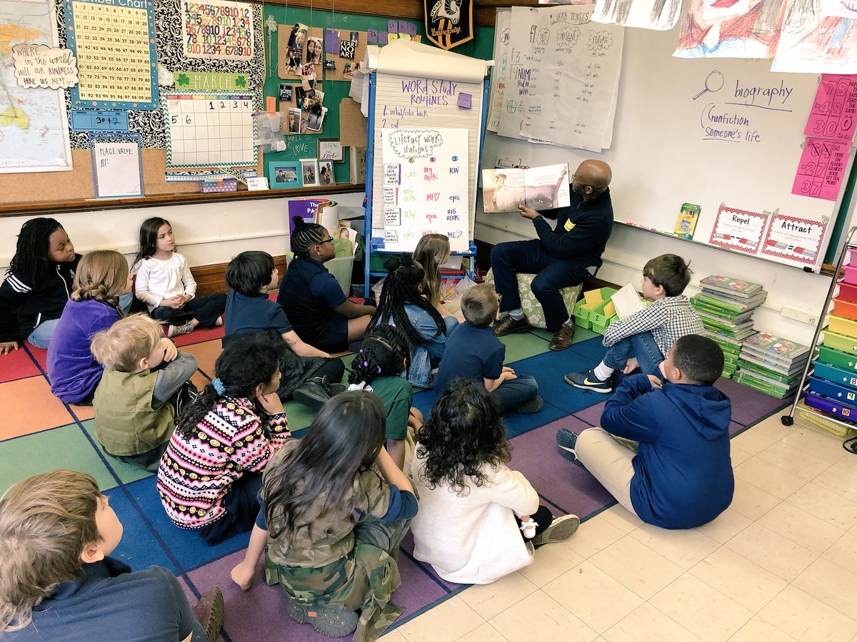 shaelmcgrath's tweet photo. Thank you Dr. Sapini for coming to read to my class, not to mention braving a second grade favorite! We appreciate you!! #PHSSA #ReadAcrossAmerica #WeAreRPS https://t.co/UNEJMwKo25