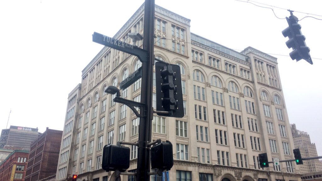 mbdstl's tweet photo. "Still round the corner there may wait, a new road or a secret gate." -J. R. R. Tolkien #STL #StLouis https://t.co/4D6Bivr82a