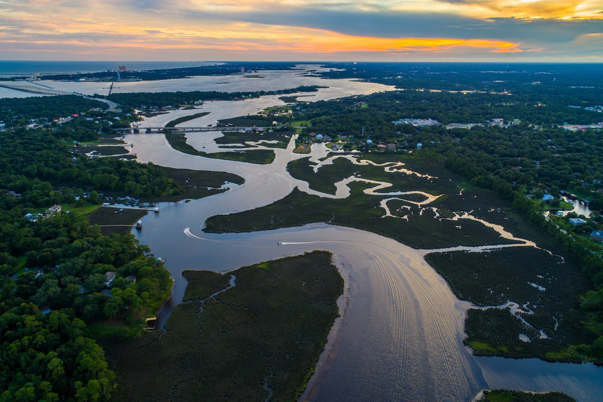 66perristreet's tweet image. 15 incredible solo vacations to take in the South (via @Southern_Living): southernliving.com/travel/solo-tr…

#travel #TTOT #TravelMore #wanderlust #explore #TravelWriter #travelwriting