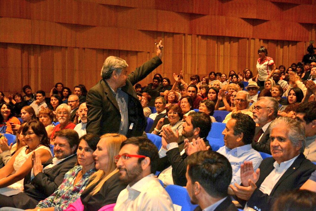COREsantiago's tweet photo. [AHORA] Consejeros Regionales del participan en inauguración del Centro Cultural de La Pintana. Un proyecto aprobado por el @COREsantiago #SomosCoreRM https://t.co/GGG1tjvdnb