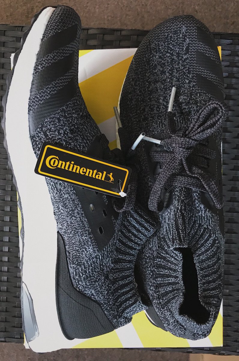 AddeePatty's tweet image. OBSESSED with my new shoes because  #BOOSTISLIFE 🙌🙌🙌
Can’t wait to put some miles in these bad boysssss ☁️☁️☁️