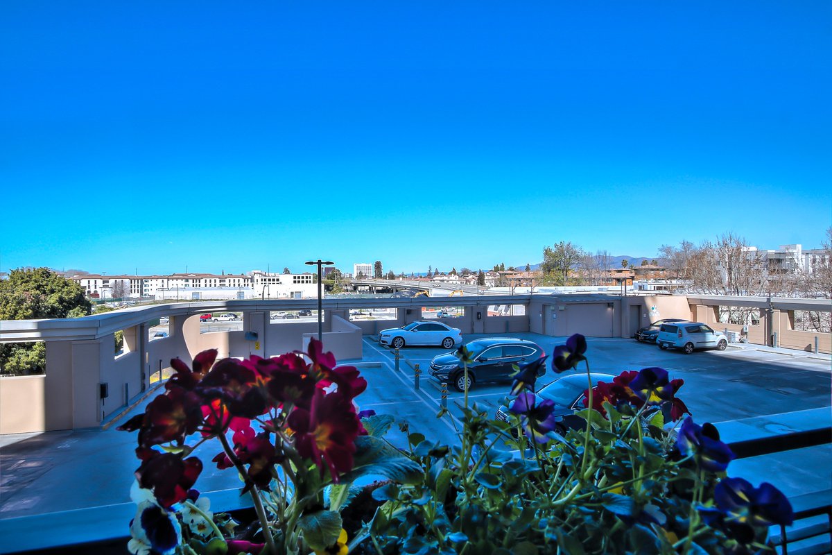 ClimbListings's tweet photo. Luxury Condo at Downtown San Jose's Most Desirable High-Rise, Listed at $548,000 By @MuellerSells &amp; Chris Zanger
https://t.co/0YBvIBToYK
#SBRE #RealEstate #SanJose #ClimbInnovates https://t.co/8FcxWHNh4D