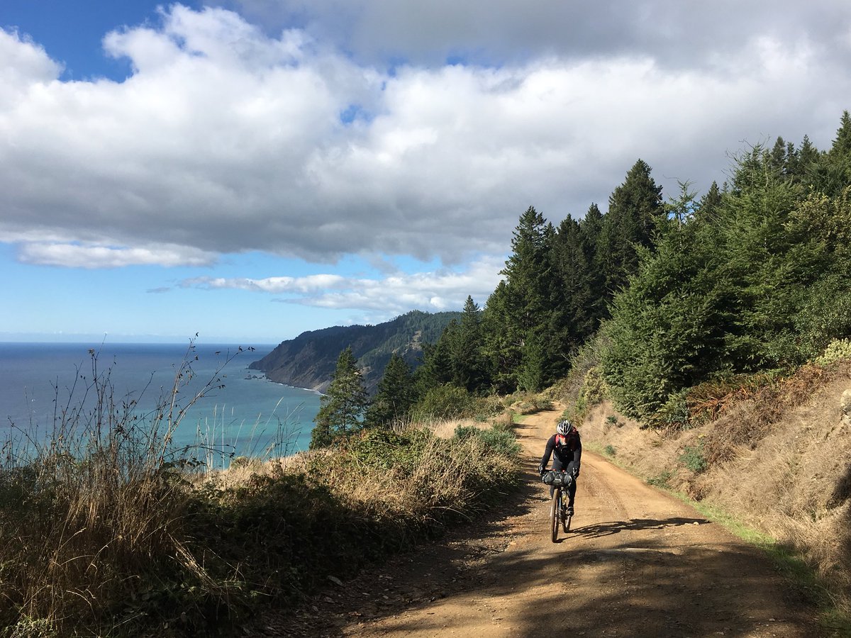 YuriHauswald's tweet photo. “It’s not easy to get lost in CA these days, but maybe that’s because you’re not trying hard enough.” My @pelotonmagazine feature on the Lost Coast w/ @migchapulin just landed. Maybe not all who wander are lost? #beatyesterday https://t.co/ssVVasCd6D