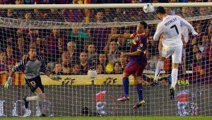RealM4D's tweet photo. Cristiano Ronaldo is better than hitting the ball with the head. Multiple victims and one ripper
#CR7
#HalaMadrid https://t.co/9g3M13s585