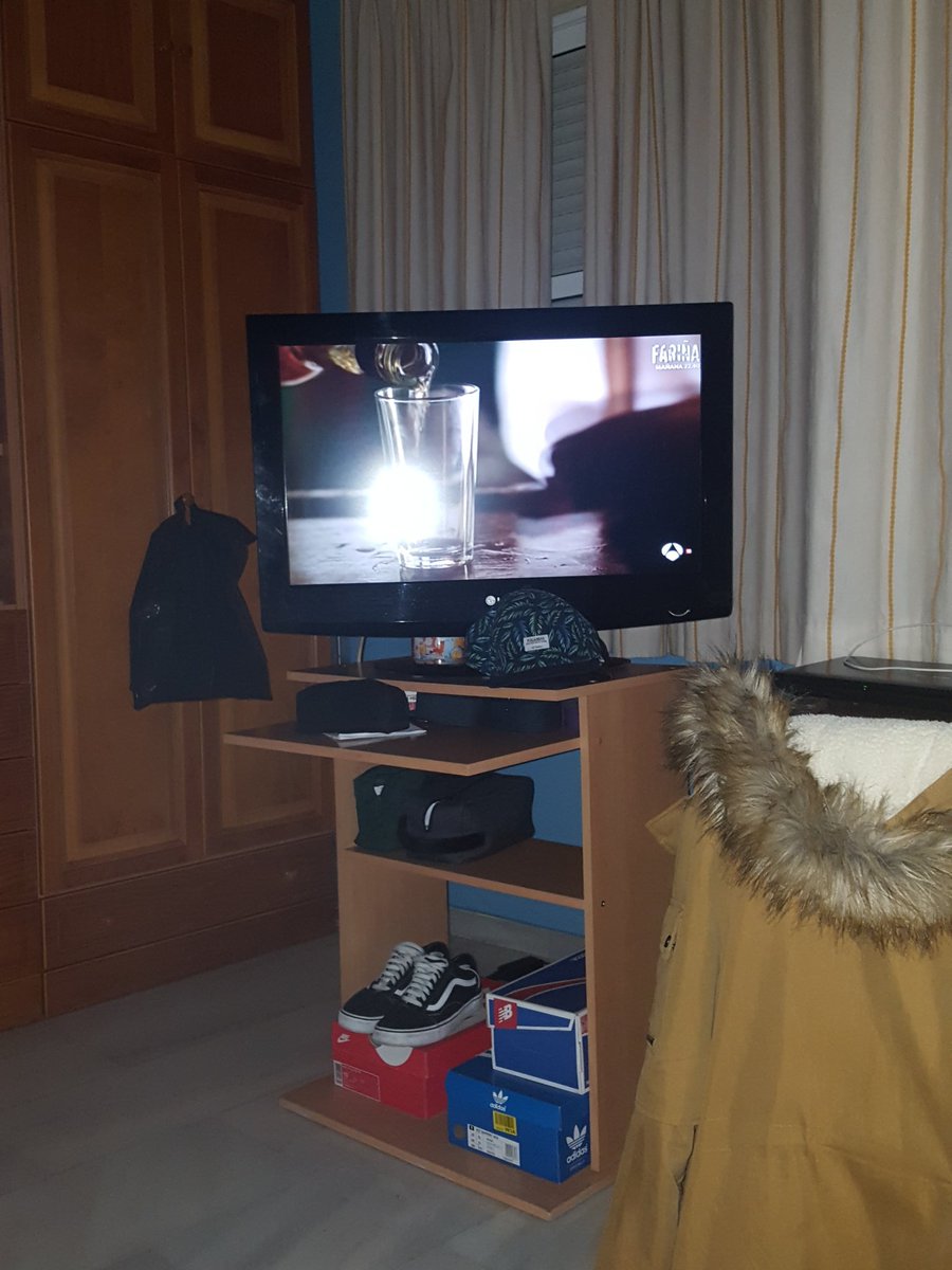 Honorius003's tweet photo. Lo que me faltaba hoy por ver Torrente en Antena3...🤣🤣🤣🤣 https://t.co/1TqtUjBfNI
