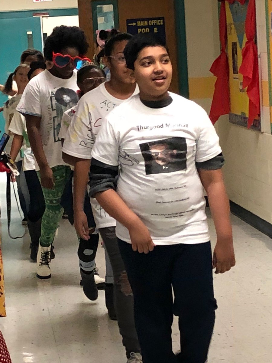 CharMeckSchools's tweet photo. These @mallardcreekes fifth grade scholars celebrated Black History Month by designing T-shirts!  A school-wide parade was held in the hallways so they could show off what they'd learned.  #CMSbhm https://t.co/mGOlxl6p5m