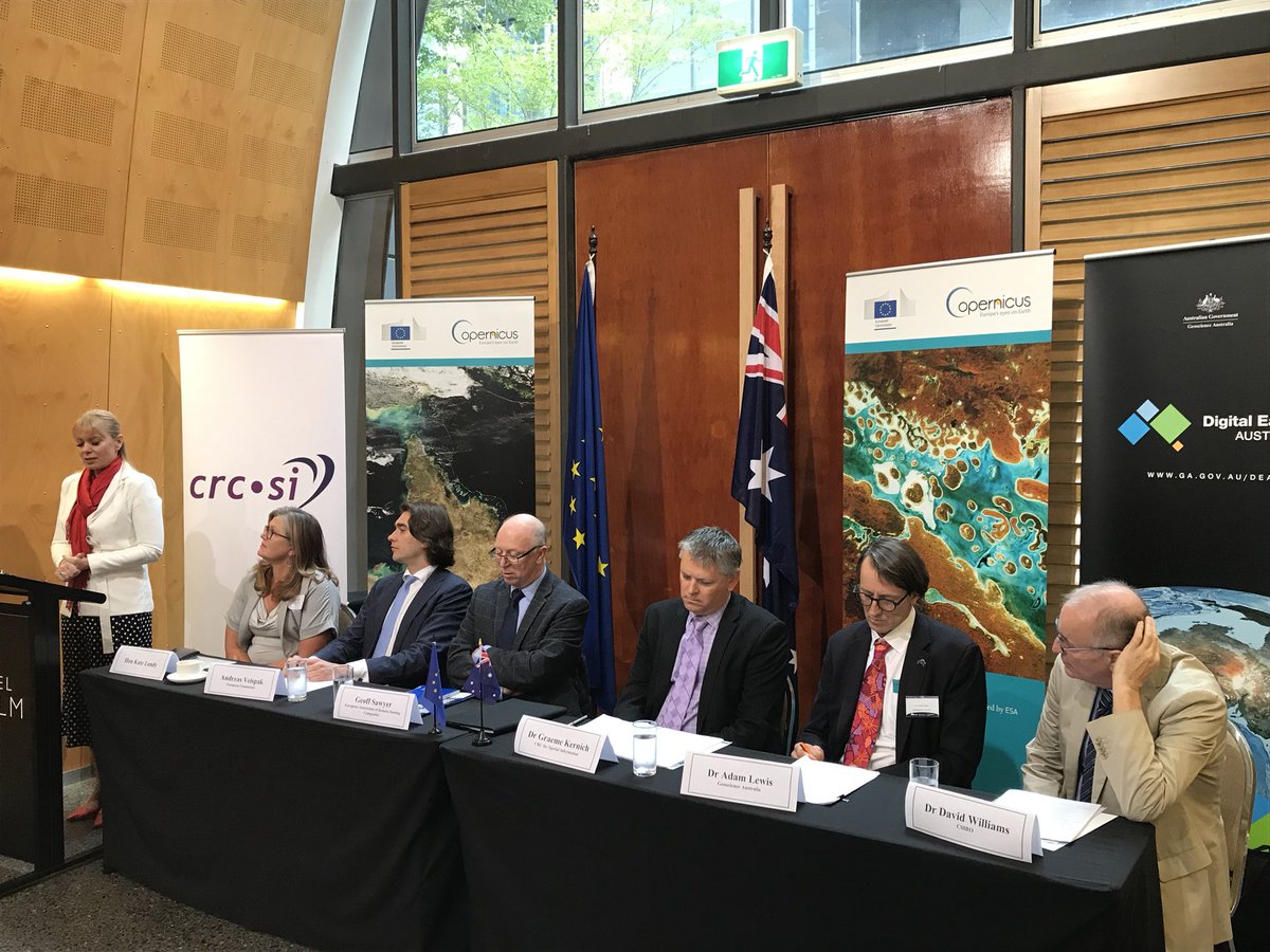 EBienkowskaEU's tweet photo. European Economic Diplomacy in practice. Connecting EU and Australian Earth Observations industry in Canberra. Important MoU between the #CRCSI 🇦🇺 and the #EARSC 🇪🇺. Europe, thanks to its investments, #Copernicus, #Galileo, second global power in space. https://t.co/5I9RzNPgBK