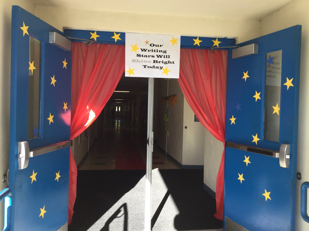 FurnissmMegan's tweet photo. Bearcubs ready to shine on FSA Writing! #bearcubsroar @CRPSbearcubs https://t.co/kyQvg851b7