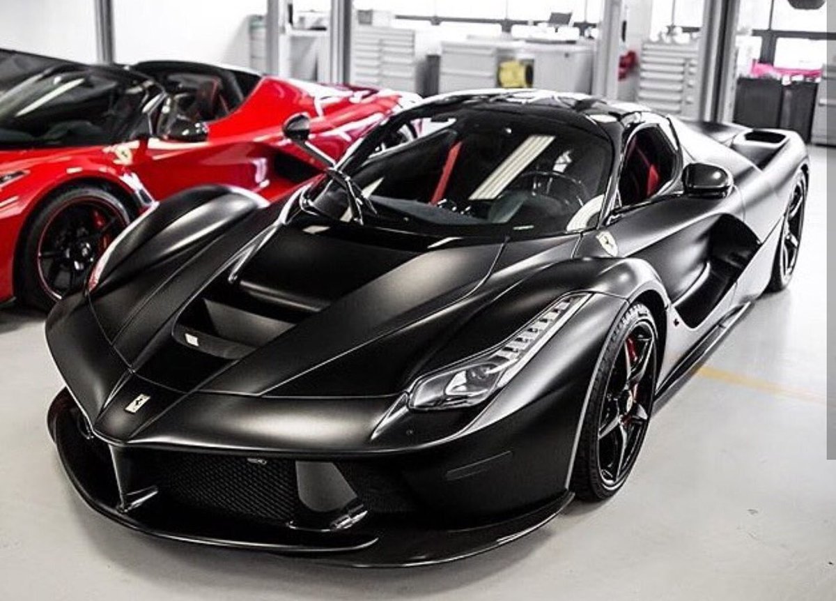 MostAmazingCars's tweet photo. Blacked out LaFerrari ♠ https://t.co/LxD8Wq84tG