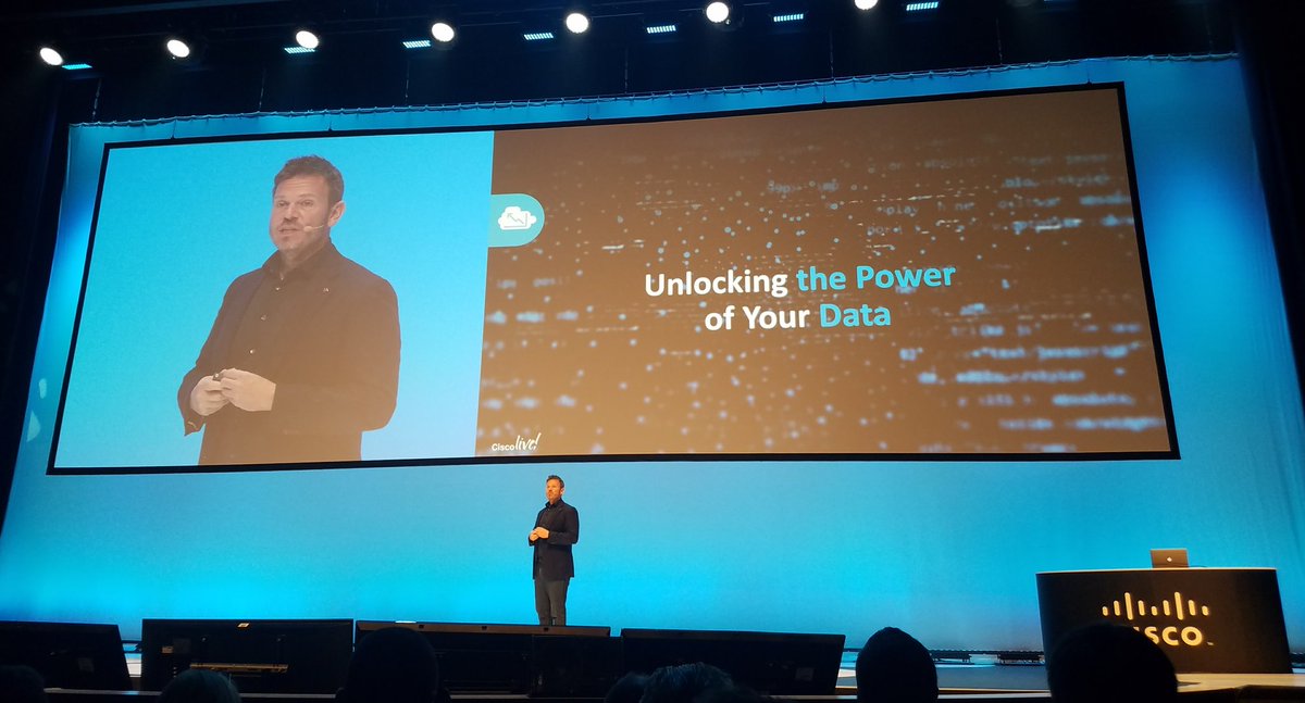 petergjones's tweet photo. #CLMel #KeynoteWithChamps - #Data->#Meaning->#Value #UseAllTheThings #LearnTryAdapt https://t.co/ARWwKwokg5