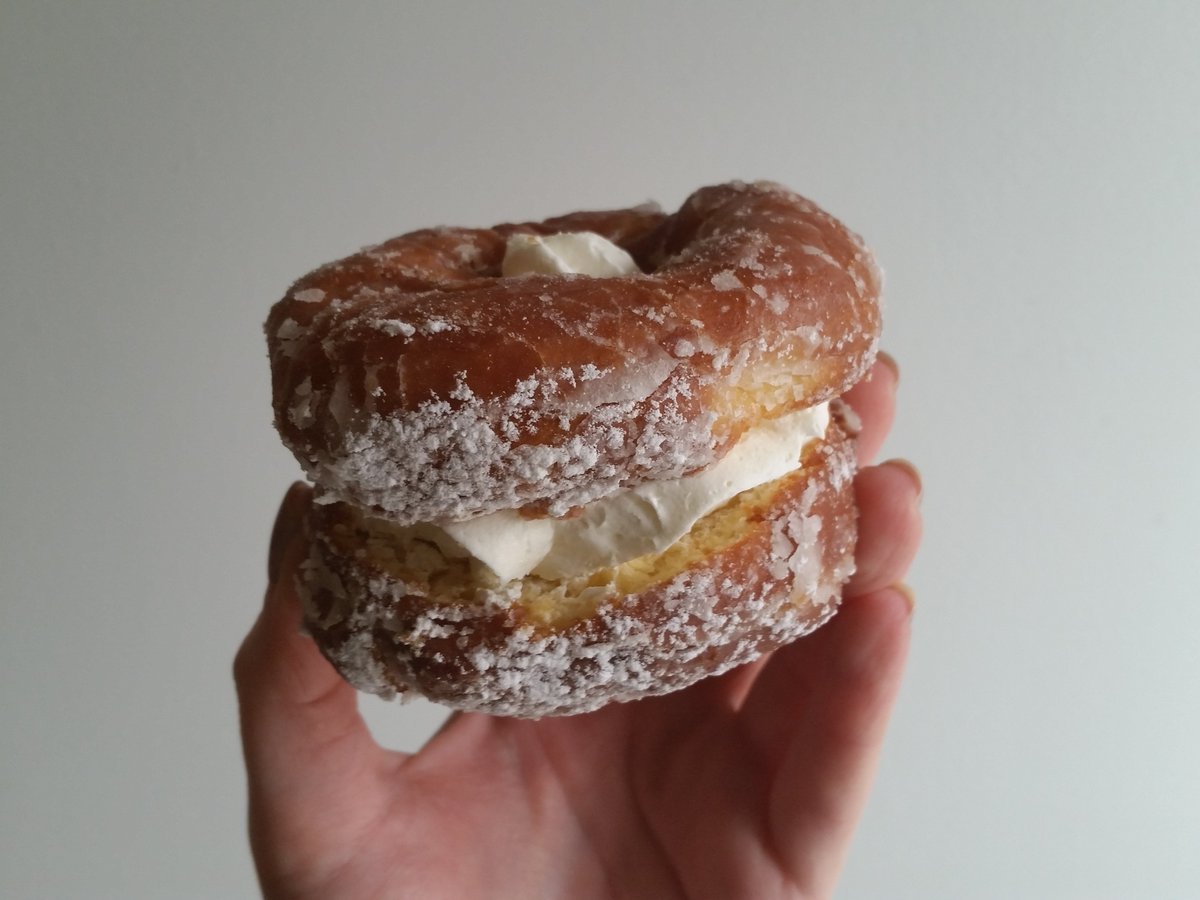 NorthumberlandT's tweet photo. For almost 70 years Dooher’s #Bakery has served the community of #TrentHills Dooher's is famous for their amazing cream-filled #donuts – this one was delish! Read @doohers_bakery review here https://t.co/sw0ch35bYx @thchamber #exploreon https://t.co/v5l7hf5fLf