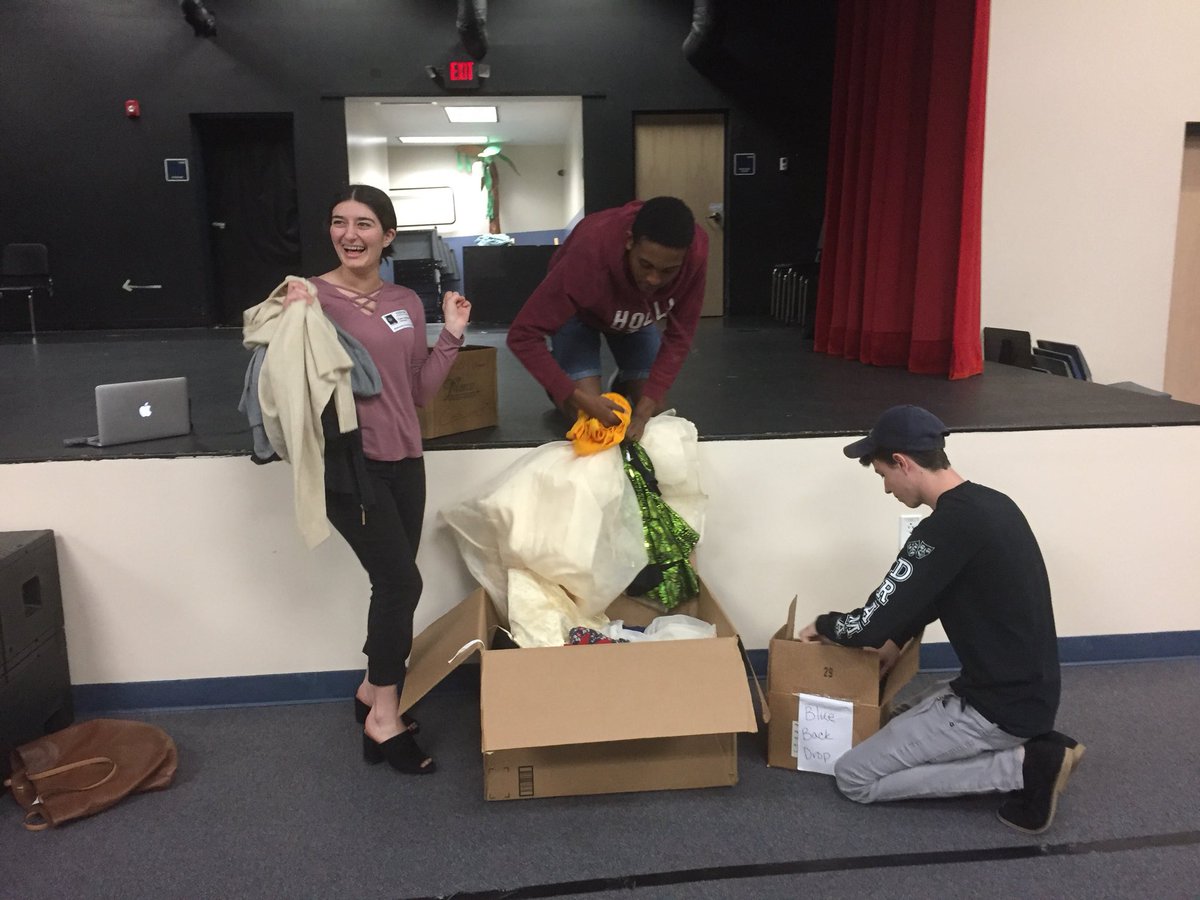 FPCProjectPIT's tweet photo. Annie Jr. is finally packed away and now it’s time for our next school to shine🌟 https://t.co/D9Tf0W8XvB