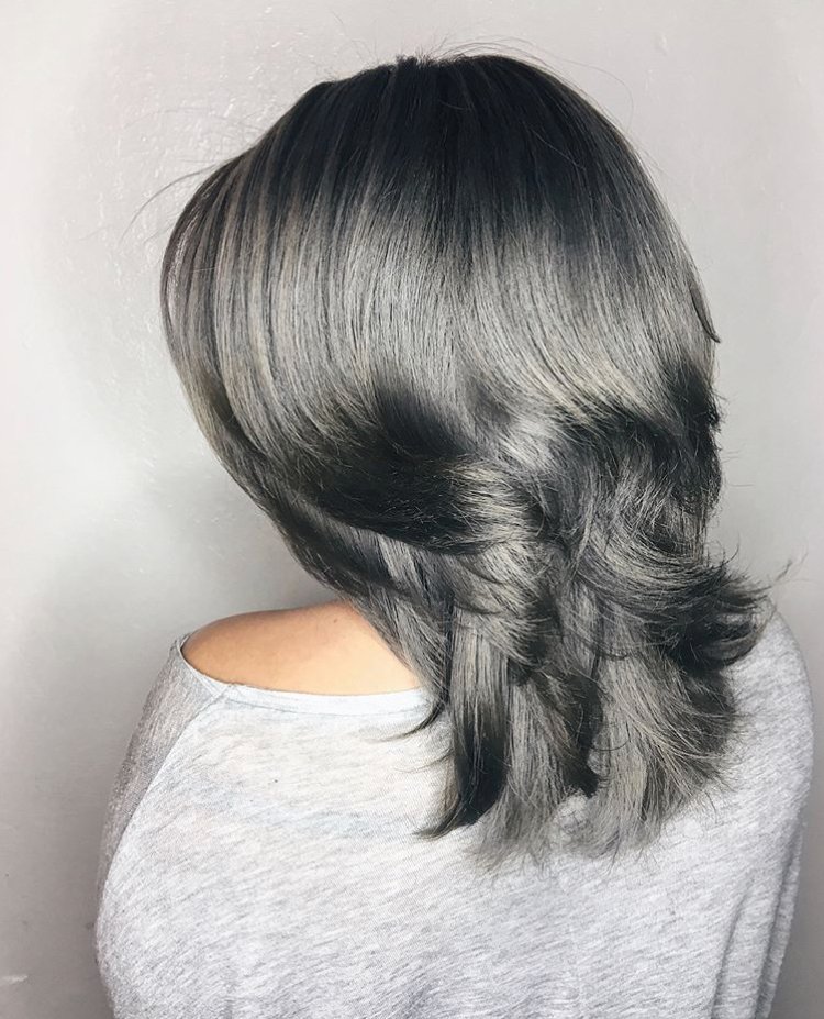 paulmitchellEB's tweet photo. ⛓Gunmetal gray by @ kimmykaze_ ! #pmtseb #pmtseastbay #pmtslife #gunmetalgrey #hairlove #cosmetology https://t.co/Gi3iejcU7t