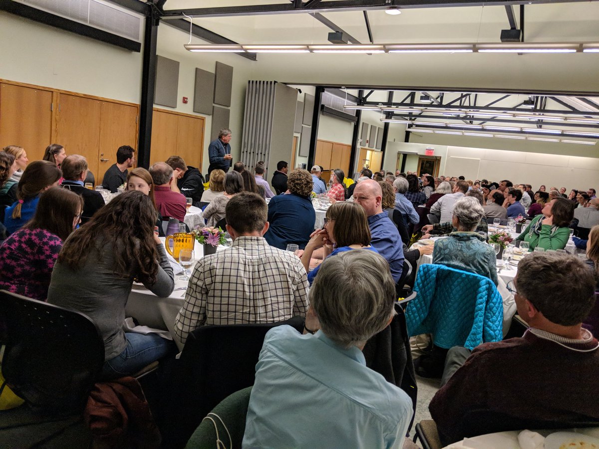 ErinSChen's tweet photo. A packed house at the #SEBCF @natureserve for storytelling with Sam Pearsall https://t.co/e6lyzsbQX9