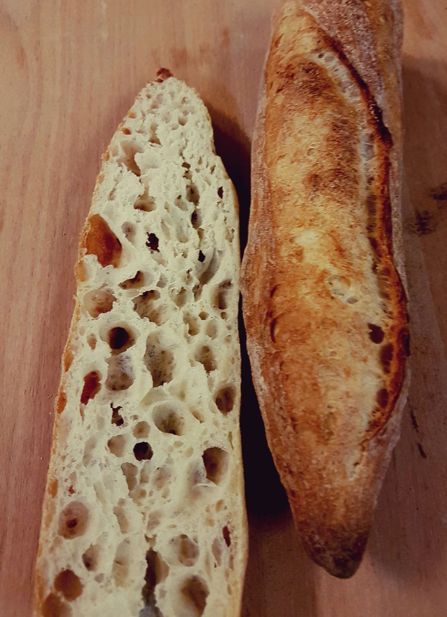 TSKbakery's tweet photo. The Sussex Flute #TSKbakery #Sussex #realbread https://t.co/S9tGI9RGwH