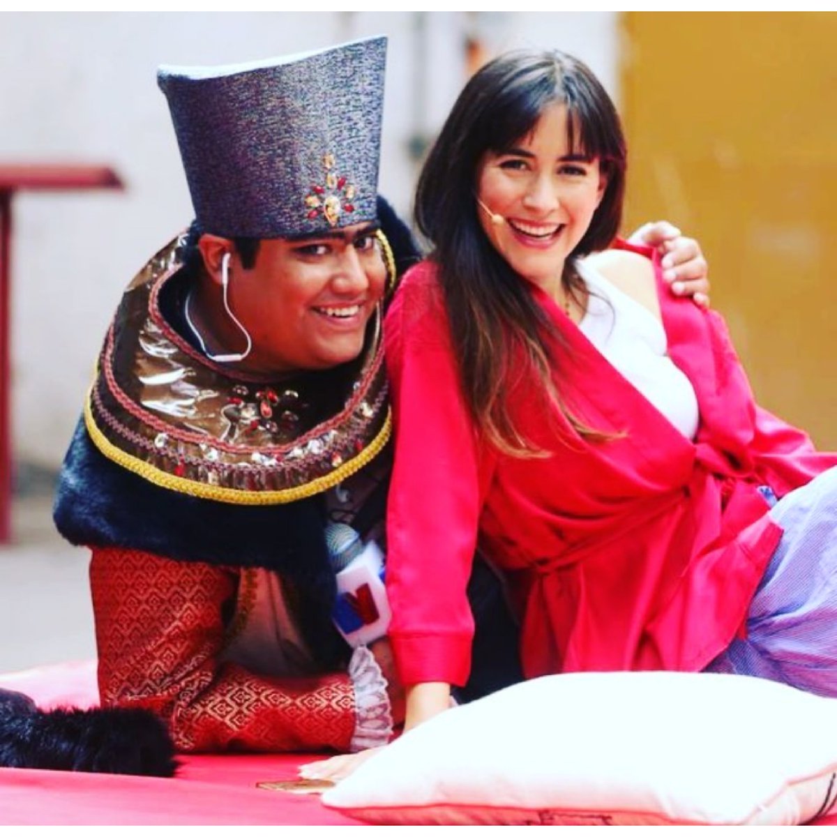 _FanLoreBosch's tweet photo. Hoy @lorebosch junto a nacho pop en @Bienvenidos13 https://t.co/Gm8rUxYAZZ