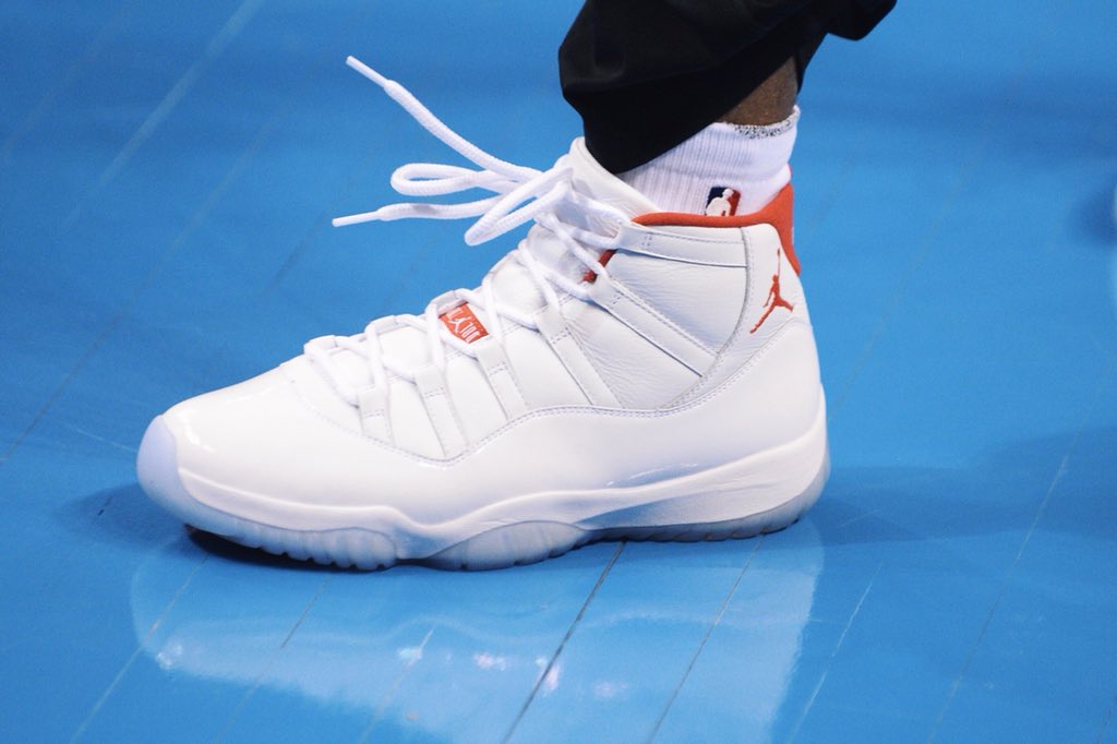 brkicks's tweet image. CP3 in the Air Jordan 11 PE tonight against Oklahoma City 🔥
