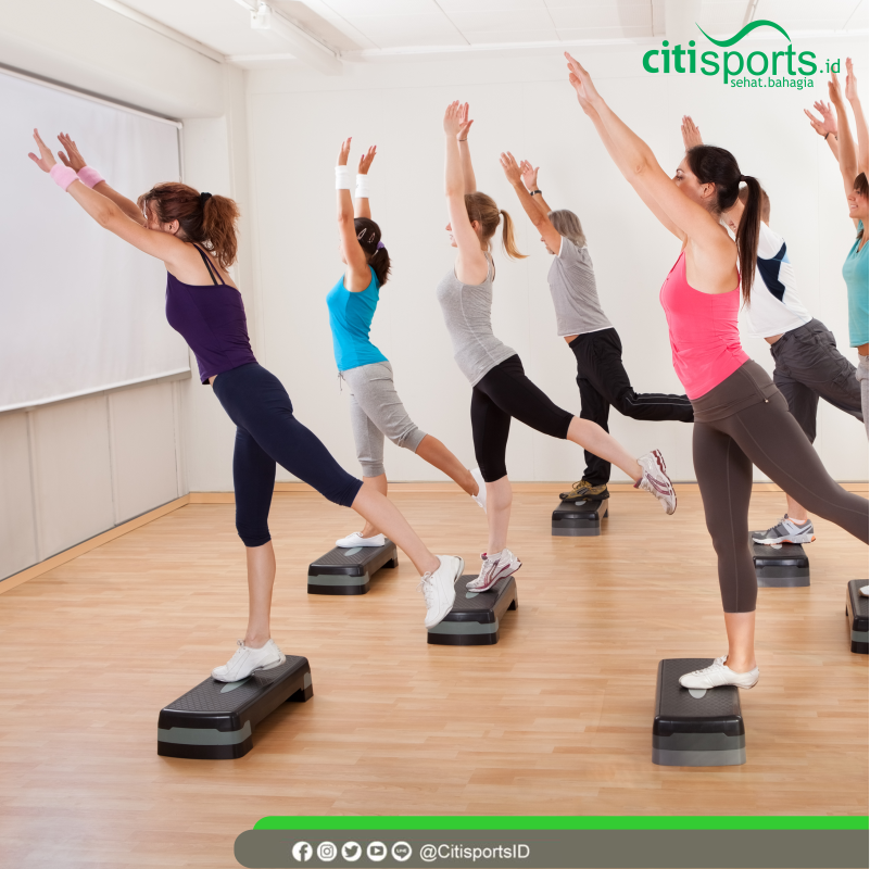 CitisportsID's tweet photo. Selamat pagi sahabat sehat.
Berikut adalah beberapa tips olahraga yang dapat dilakukan untuk menurunkan berat badan. Agar memiliki badan yang sehat dan ideal menjadi idaman setiap orang
#citiports #tipsdiet  #olahraga #senam #sepeda #renang #sehatalami #bahagiaitusederhana #indo https://t.co/w5rH3wVZLp