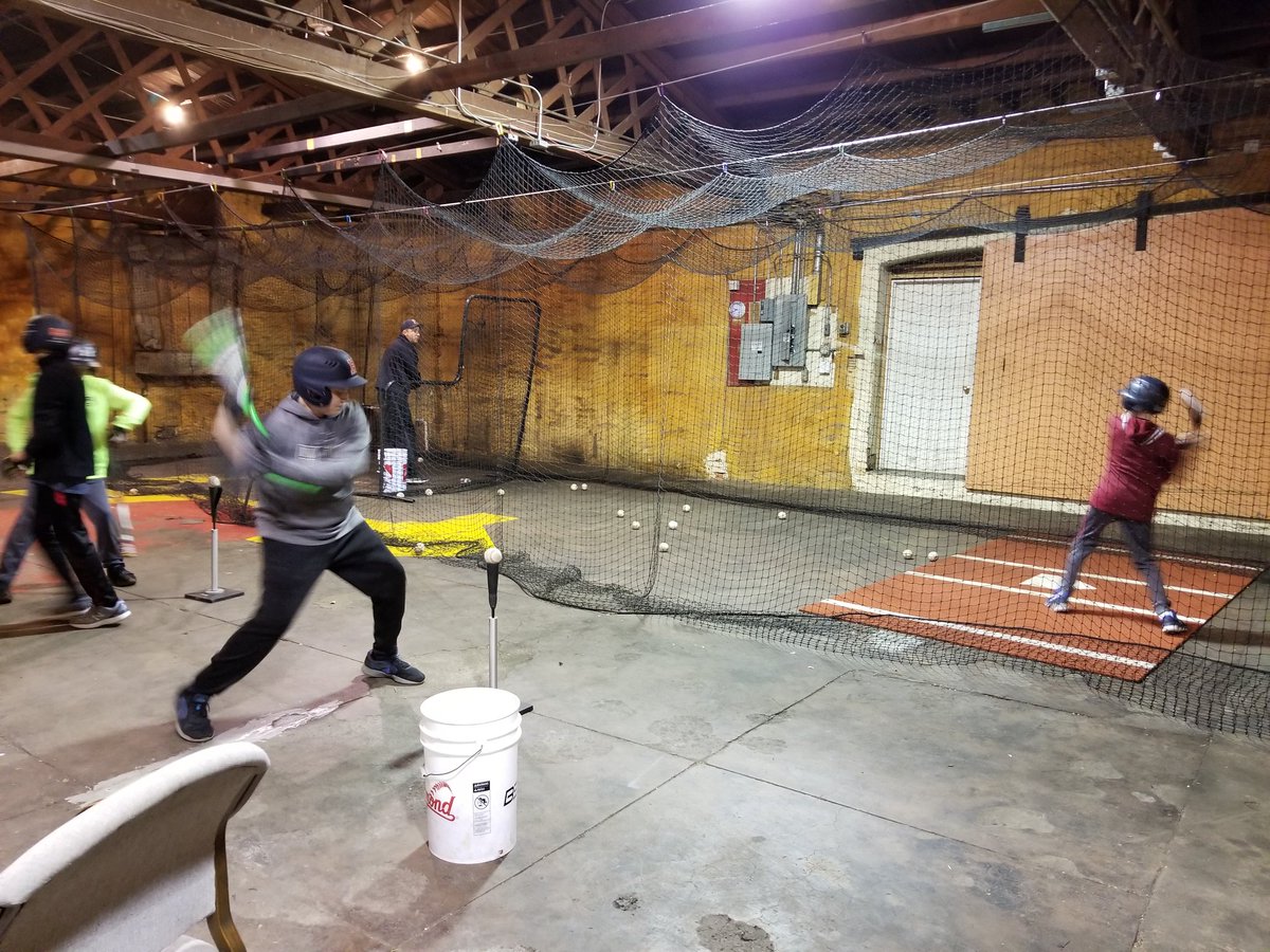 HYBO_14uOrange's tweet photo. Great hitters CRUSH pitcher mistakes... #OrangeCrush #BlueSmash #QualityReps #HYBO https://t.co/myShvuBWqy