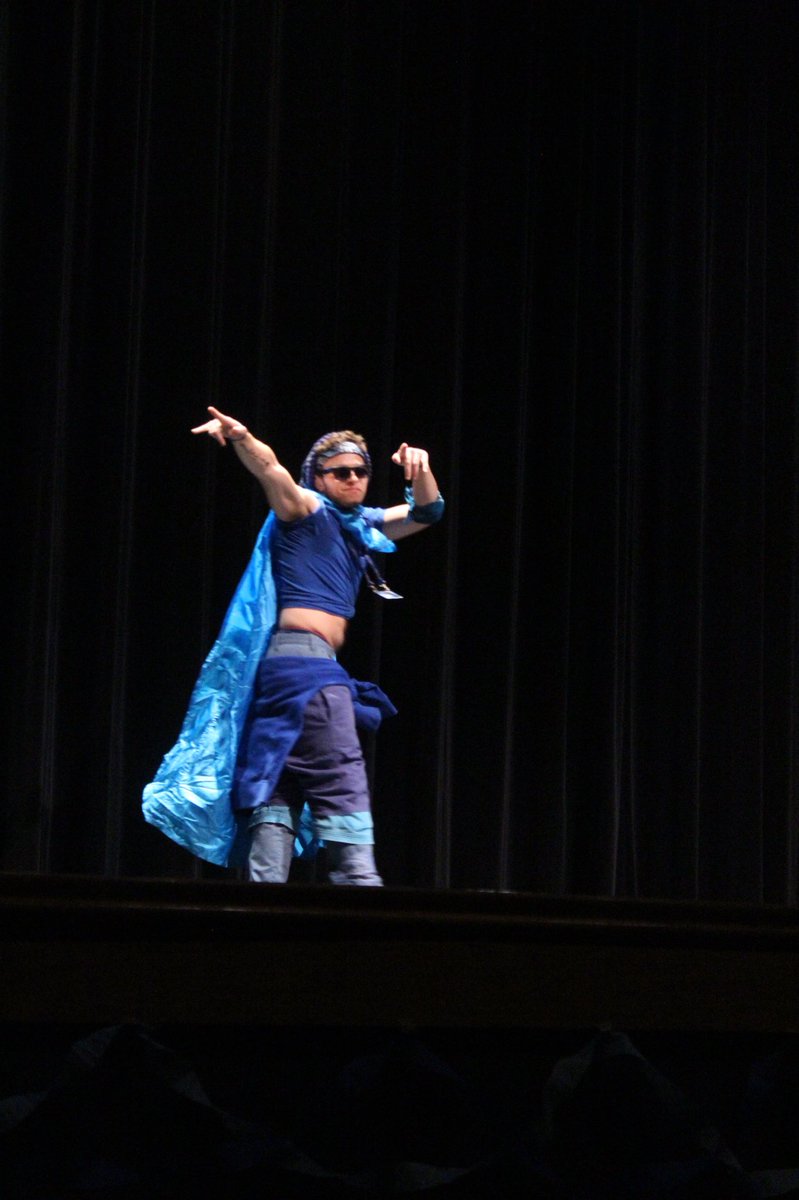 swmrminithon's tweet photo. Congratulations to Dane for winning Blue Out this year! Your toe touches, crop tops, and fun attitude will certainly be missed next year. Thanks for being a part of Mr. Mini-THON💙🔷 https://t.co/ZsNkrTrD1Q