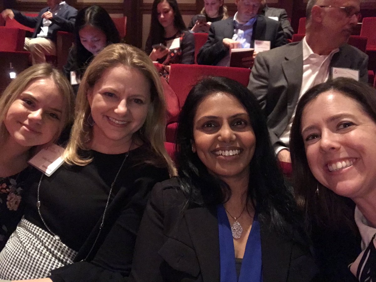 ‘Be smart, have heart, be courageous’ - Great panelists @EgonZehnder #leadersanddaughters Dallas addition - with my favorite #Sabre leaders💪❤️💪