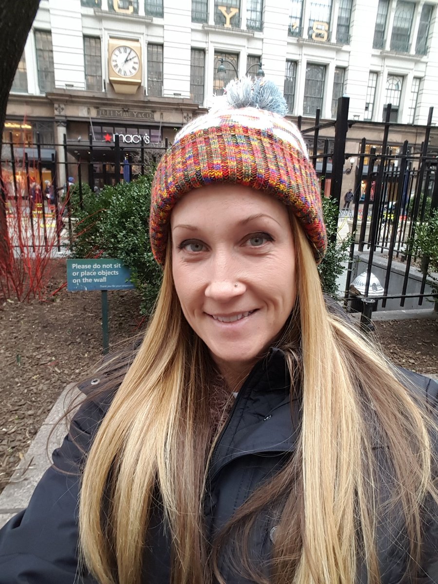 cclar1911's tweet photo. I found a cute park. https://t.co/gJvjDuZNVj