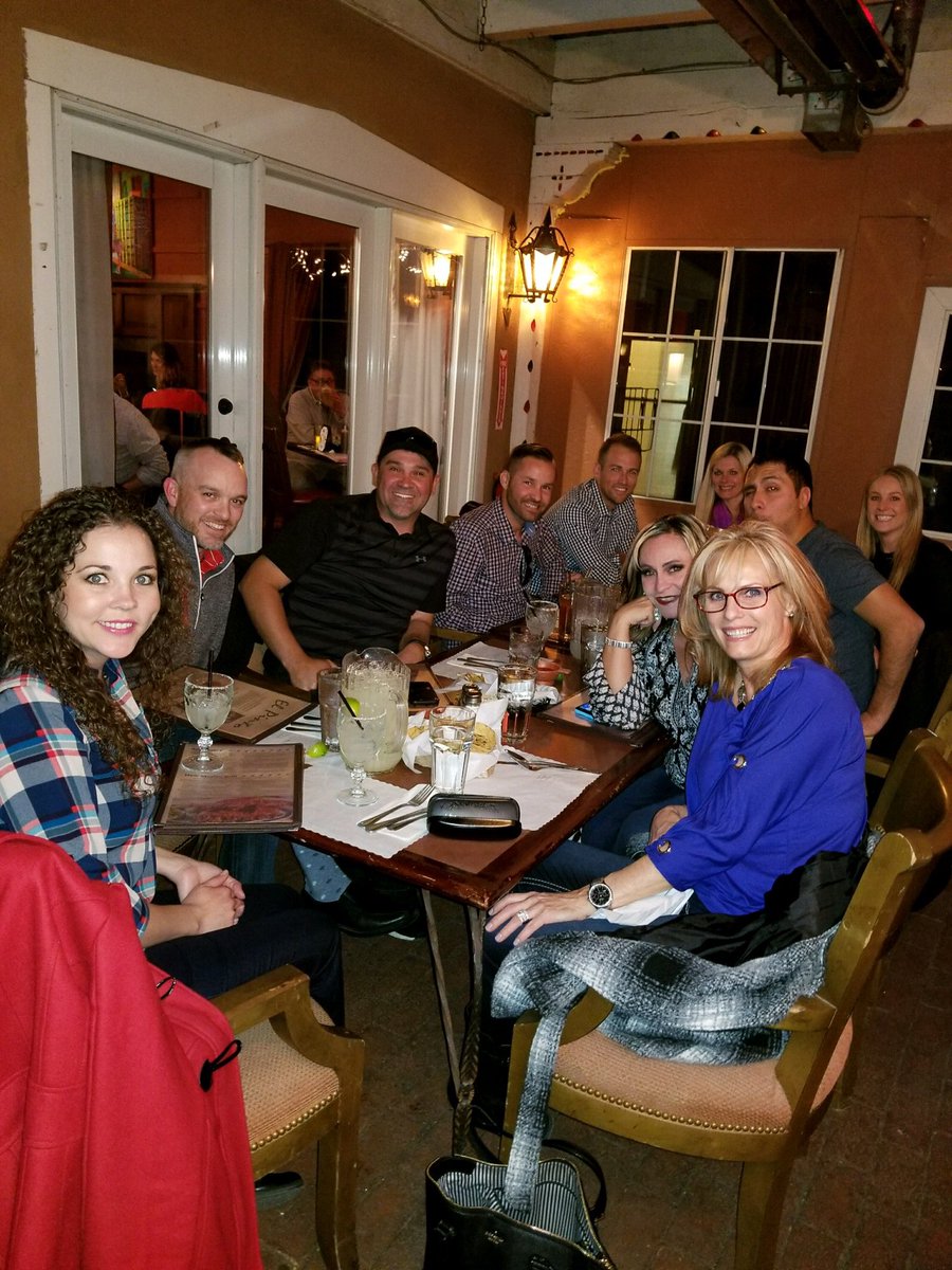 SVNDCA's tweet image. Team building in New Mexico! #El Pinto restaurant is fantastic! Many conversations at this table! @SVNic Annual conference 2018 #SVNPhx