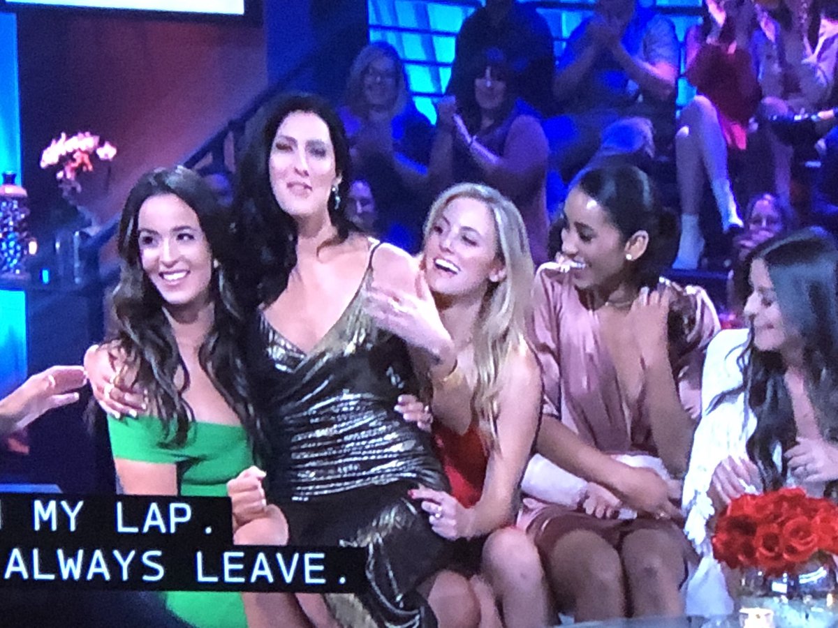 emmaladyrose's tweet photo. This is what true love looks like ❤️ #AfterTheFinalRose https://t.co/0AQLRk1oUP