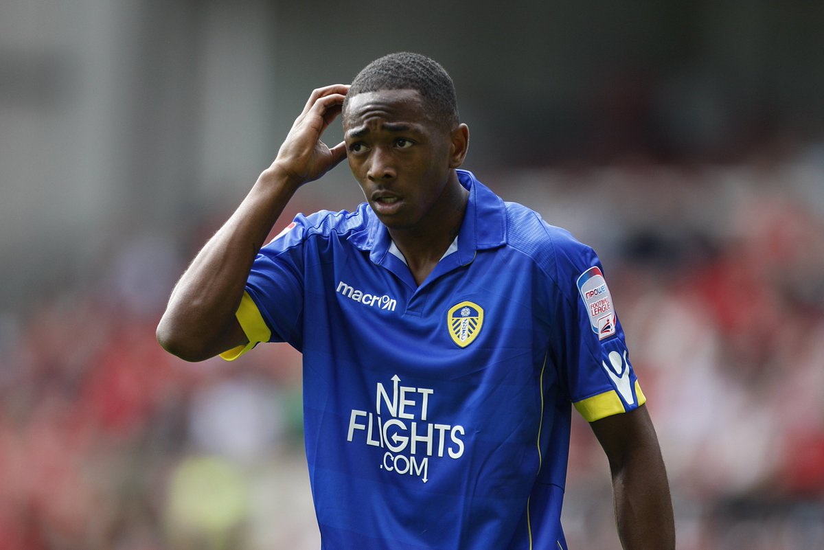 Sanchez Watt was booked for kicking the ball away last night. Asked 3 time for his name, replied 3 times ‘What’. 

Ref booked him for dissent &amp; sent him off. Called the captain over who explained his name was actually Watt, then reversed the decision. 

Unbelievable! 😂😂😂